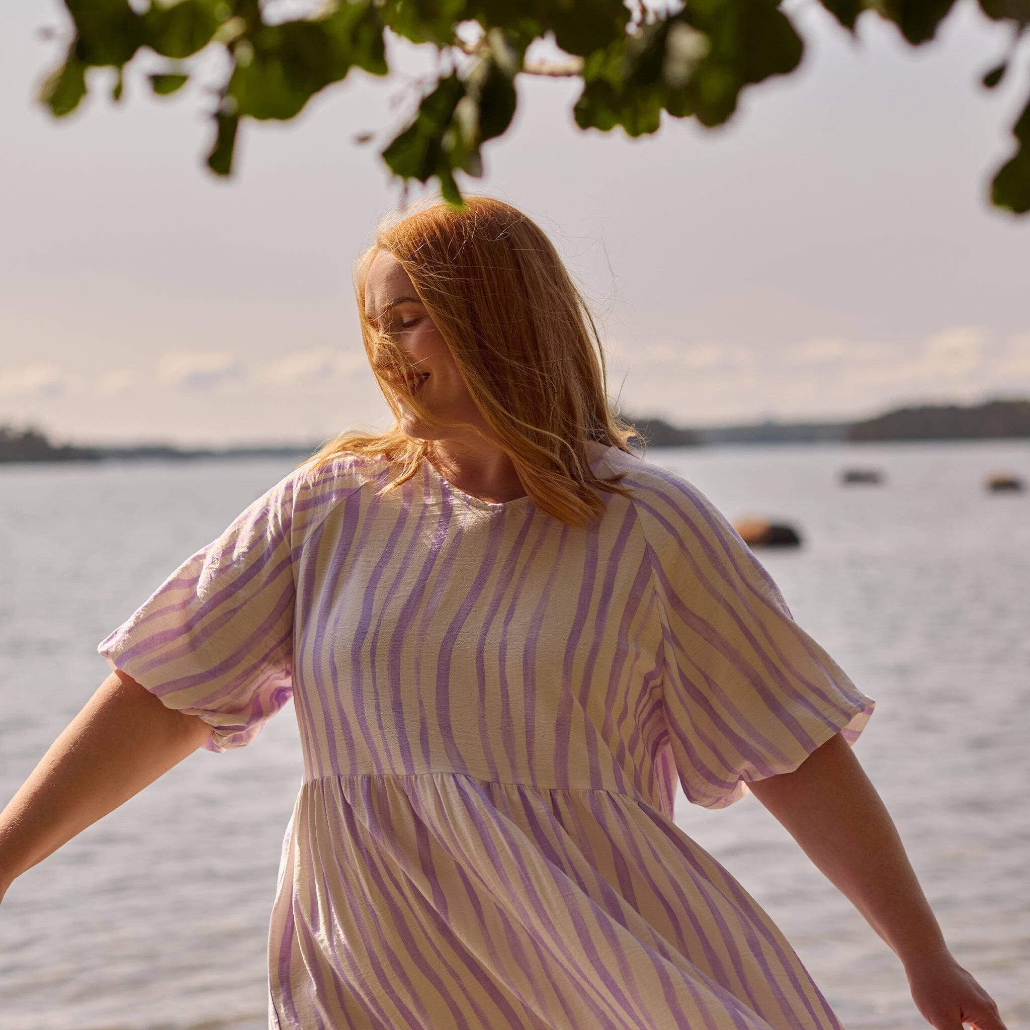 ALLEY PUFF SLEEVE MIDI DRESS -MEKKO | LILY Aikuisten mekko My Happy Place Women