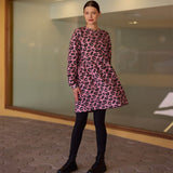 Bisous Ruffle Sweater Dress -Collegemekko | Paris Pink Aikuisten mekko Oh, Oui!