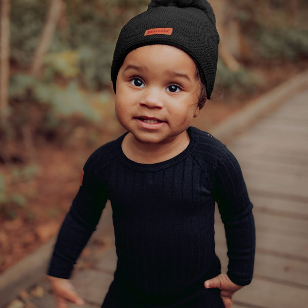 Buddy Beanie -Merinovillapipo | Black Pipo A World Full of Smiles