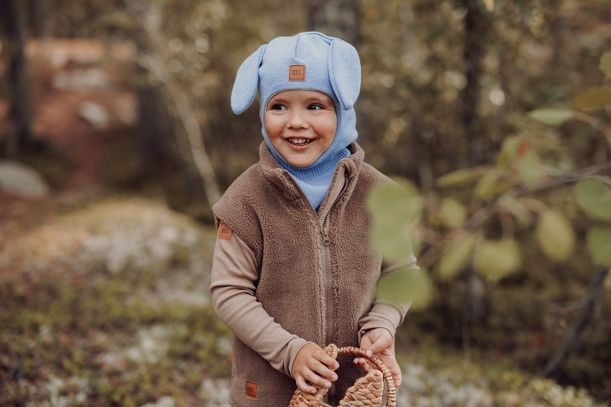BUNNY HELMET -MERINOVILLA KYPÄRÄMYSSY | BLACK Pipo Little Things in Life