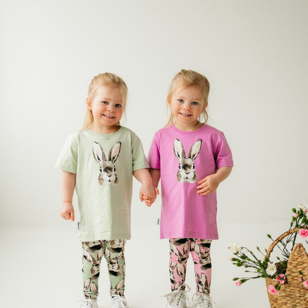 Bunny Soft Green -T-Paita Lyhythihainen paita Little Spring Bunnies