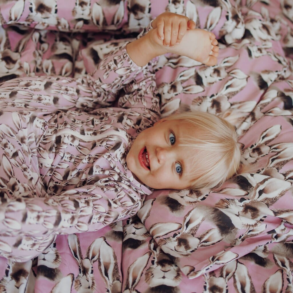 Bunny -Yöpuku | Dreamy Pink Yövaate Metsola