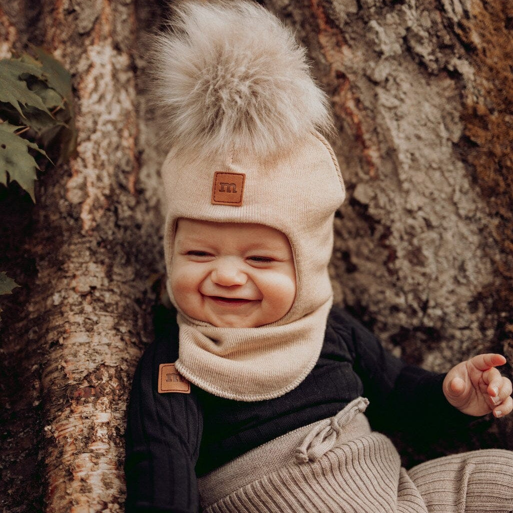 Fur Pom Pom -Kypärämyssy, Merinovilla | Not So Muddy Boots Pipo A World Full of Smiles