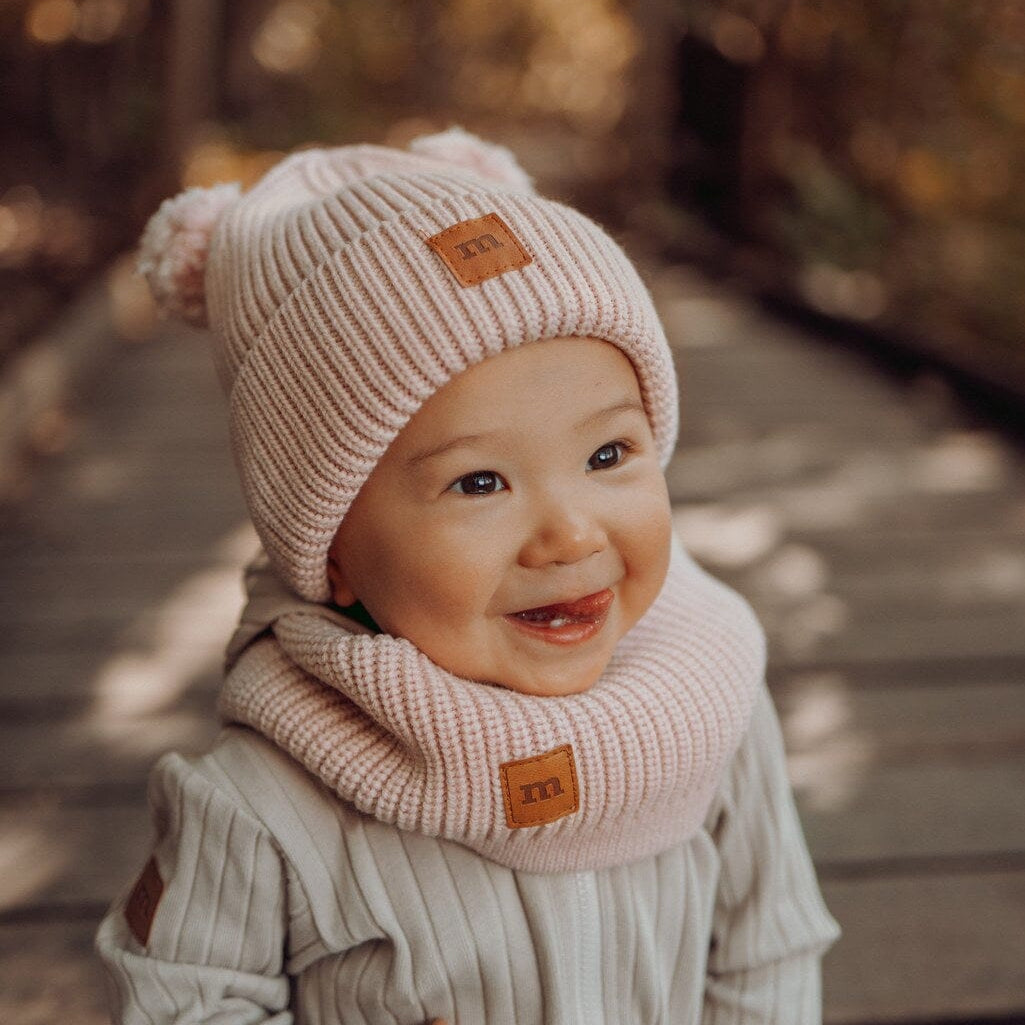Knitted Pom Pom -Merinovillapipo | Hearty Pink Pipo A World Full of Smiles