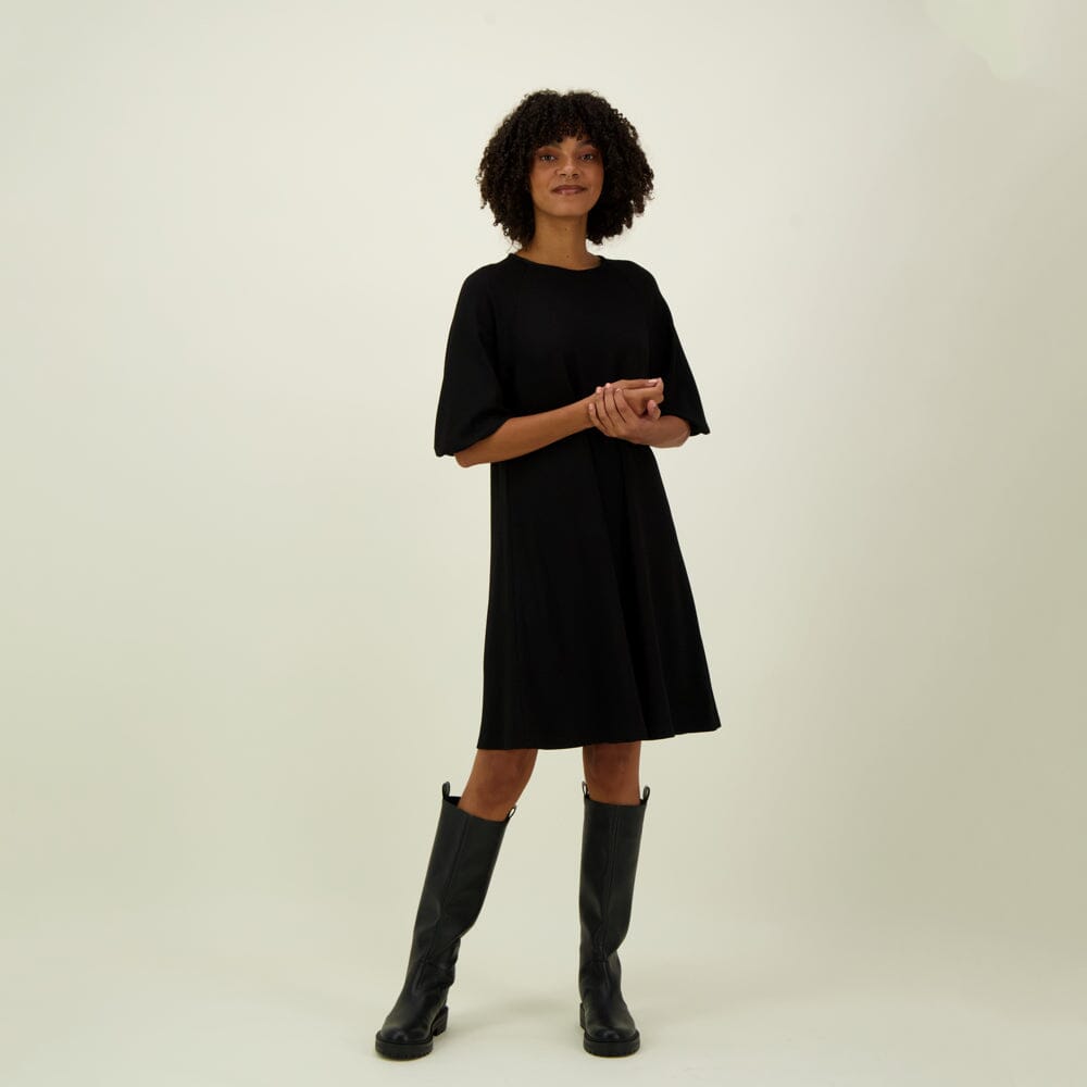 PUFF SLEEVE TUNIKAMEKKO | BLACK Secret Places