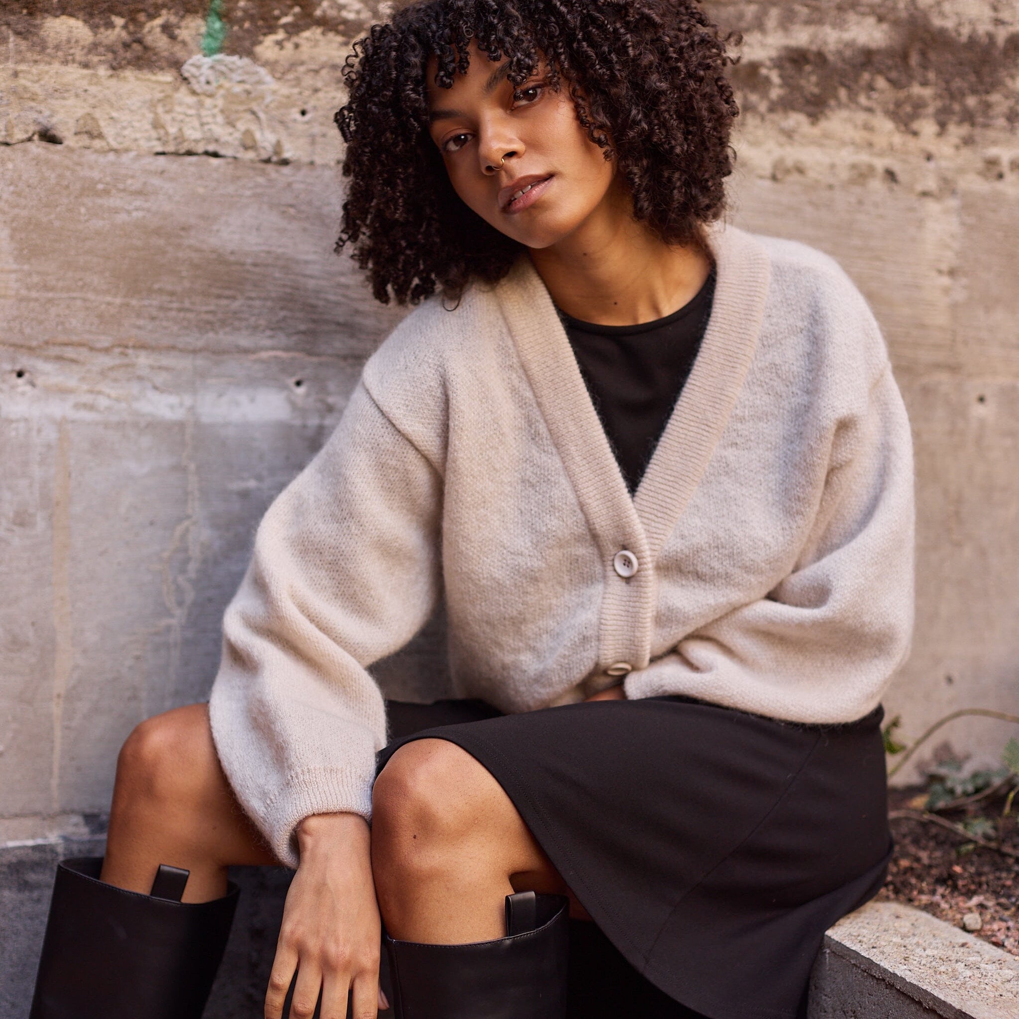 SHORT CARDIGAN | VANILLA Aikuisten neuletakki Secret Places
