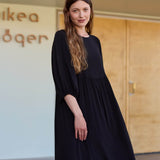 Volume Sleeve Midi Dress -Mekko | Licorice Aikuisten mekko Oh, Oui!
