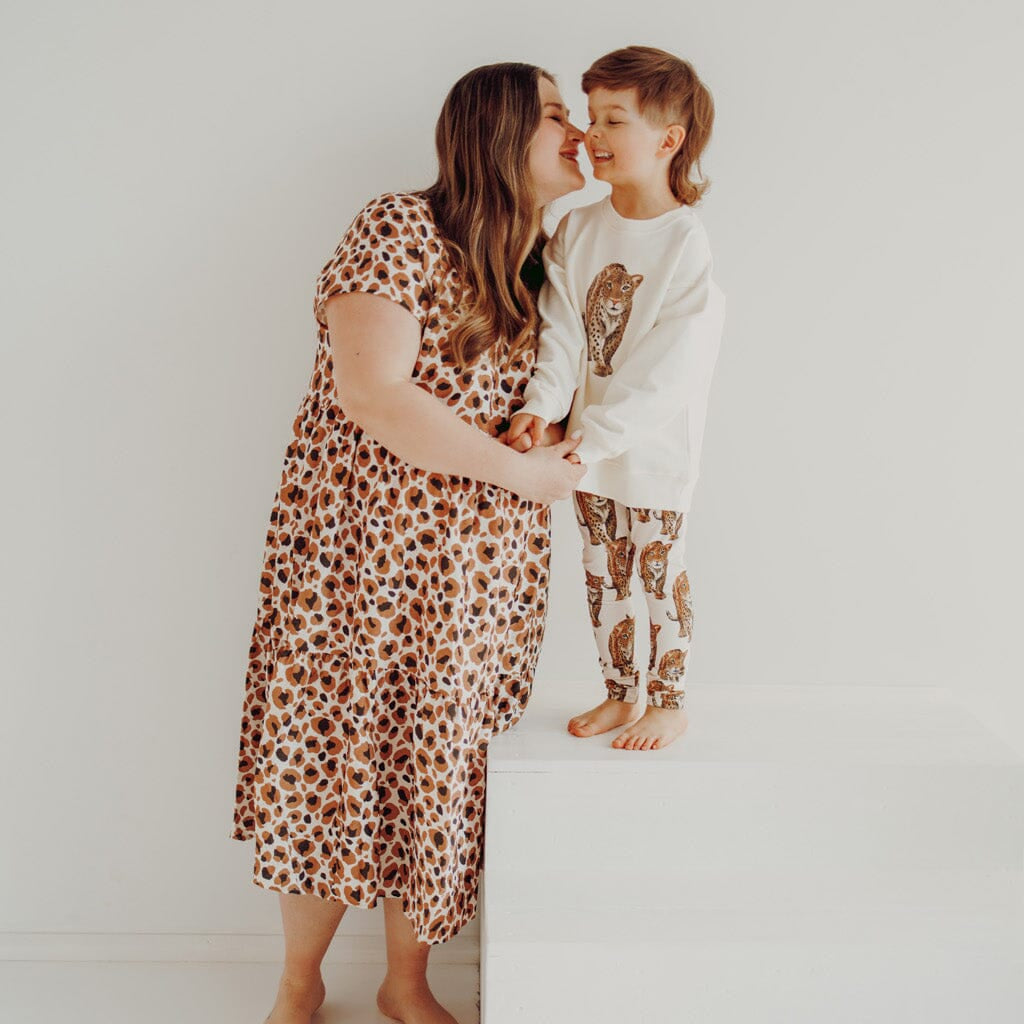 Women's Leopold Tiered Midi Dress -Mekko | Chocolate Aikuisten mekko We are family